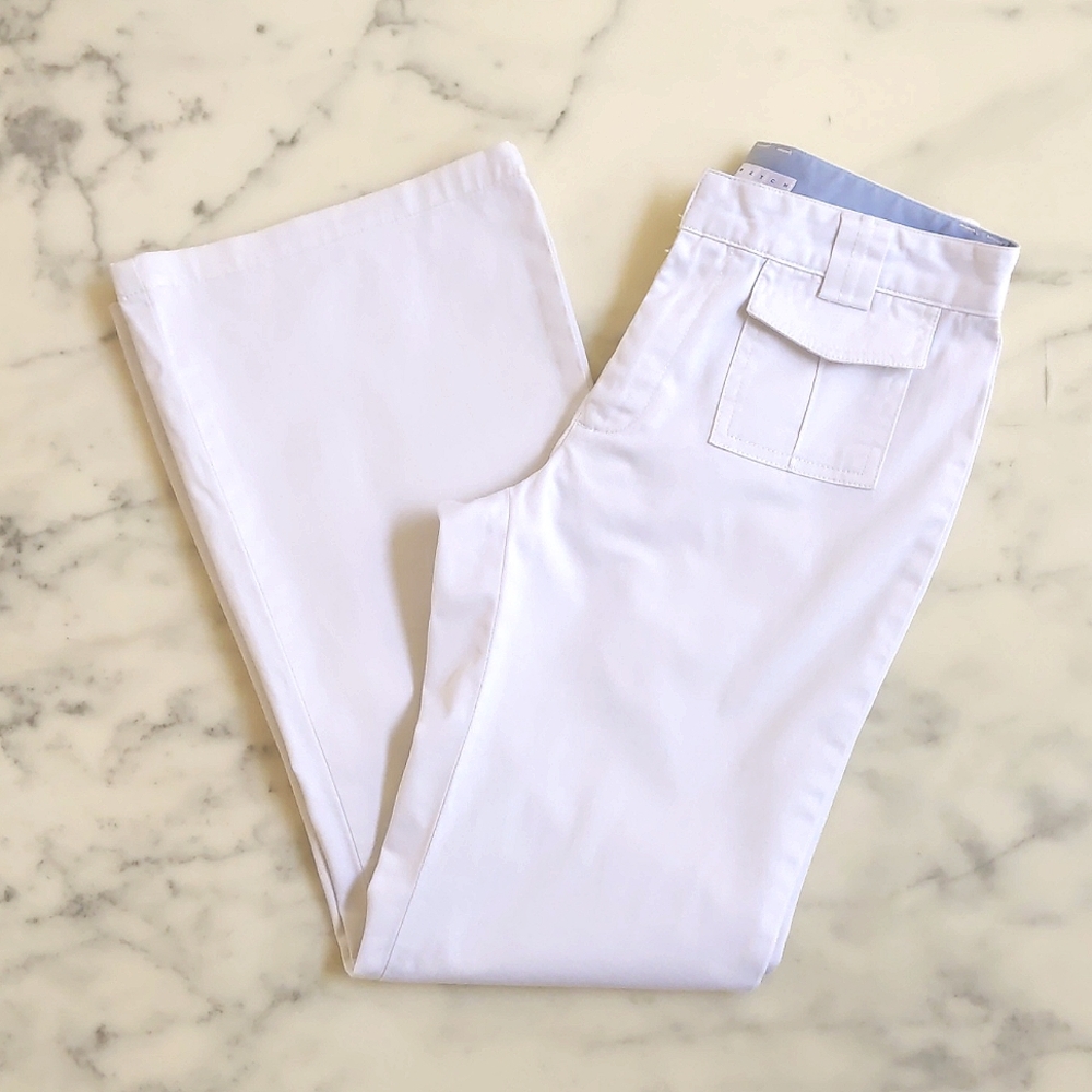 NWOT. Old Navy Girl's Cotton/Stretch Flare Pant with real pockets.